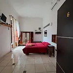 Cappotto Civico 48 Bed & Breakfast Pompeji