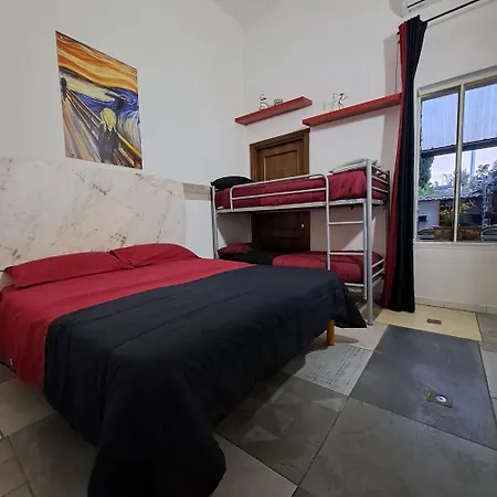 Oda ve Kahvaltı Cappotto Civico 48 2*