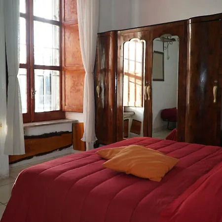 Bed & Breakfast Cappotto Civico 48 3*